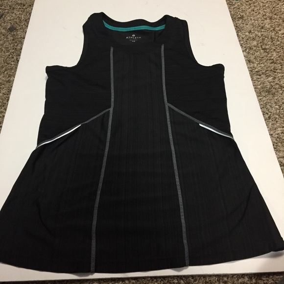 Athleta Run On Black Silver Reflective Tank Top - Picture 2 of 13